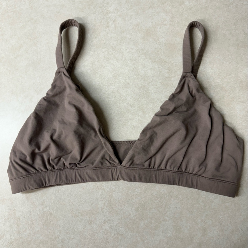 Skims Fits Everybody Triangle Bralette